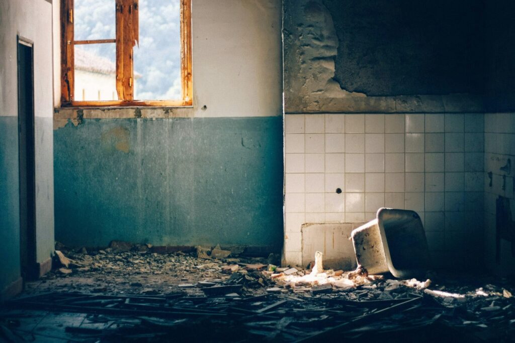 An Old dilapidated bathroom